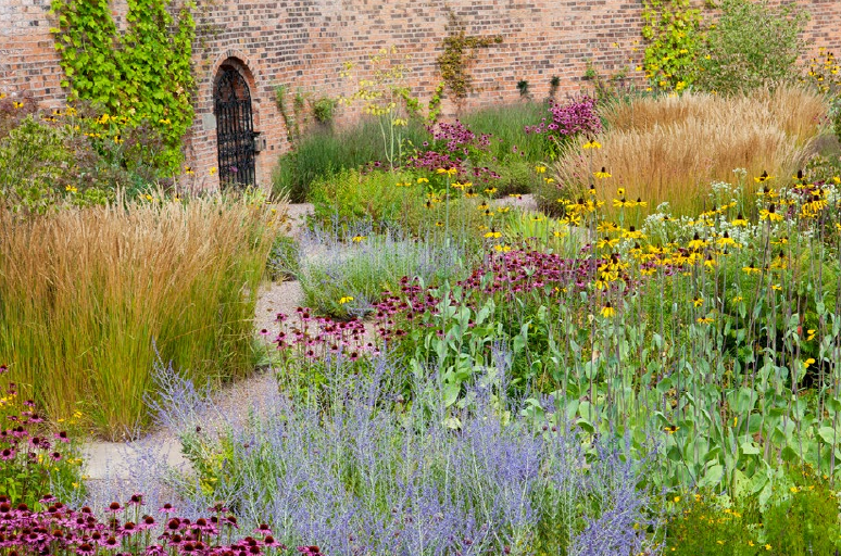 imagined walled garden